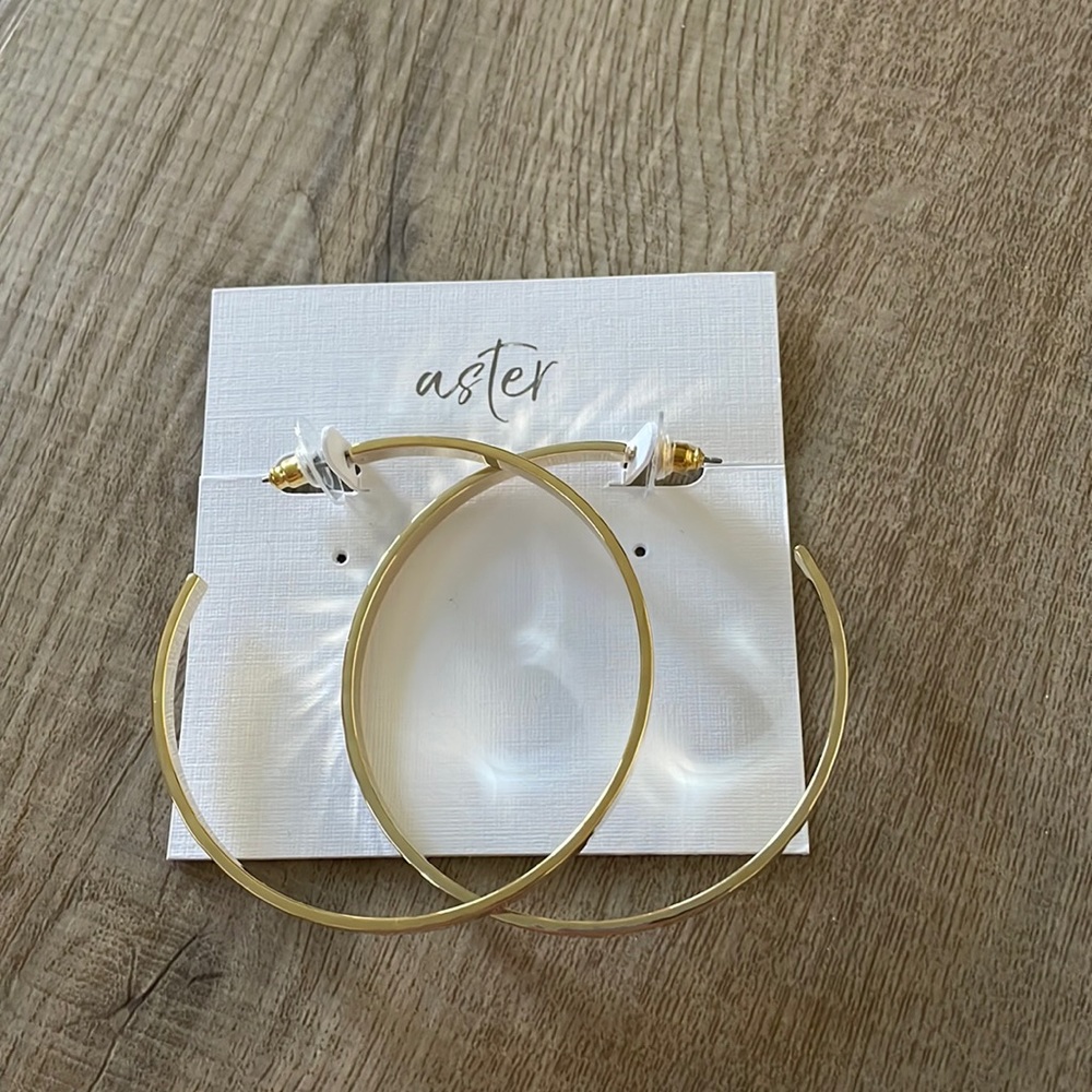 Brand new never worn real gold earrings